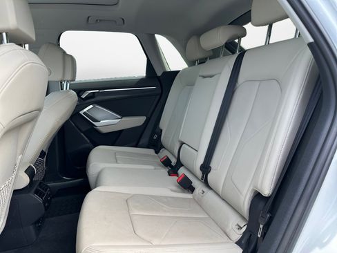 Used 2022 Audi Q3 2.0T Premium image 15