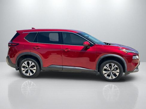 Used 2021 Nissan Rogue SV FWD image 4