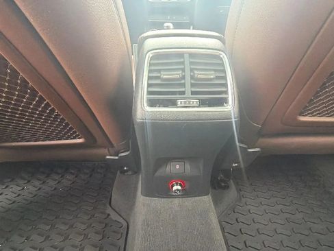 Used 2016 Audi Q3 2.0T Premium Plus w/ Technology Package image 47