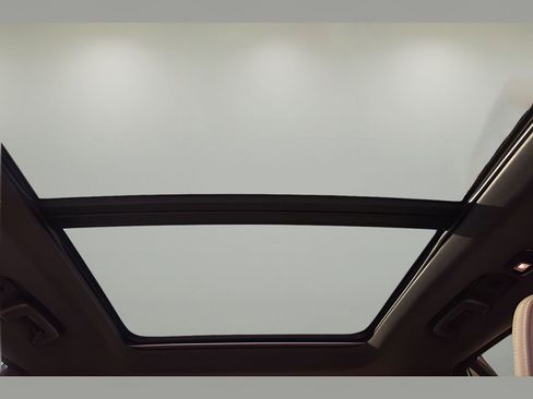 New 2026 Volvo XC90 B6 Plus w/ Protection Package Premier image 13