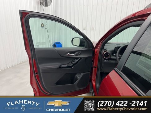 New 2026 Chevrolet Equinox RS image 8