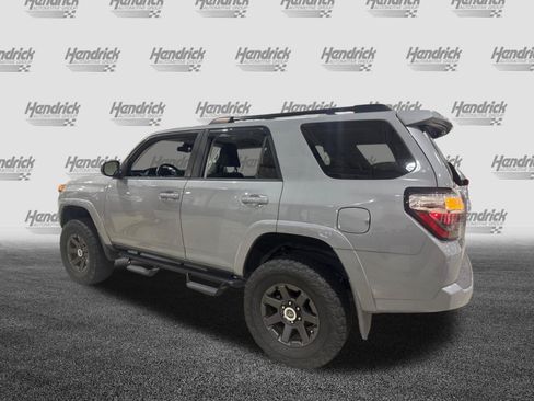 Used 2021 Toyota 4Runner Trail Special Edition AWD/4WD image 8