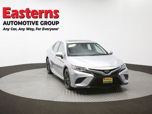 Used 2019 Toyota Camry SE FWD image 51