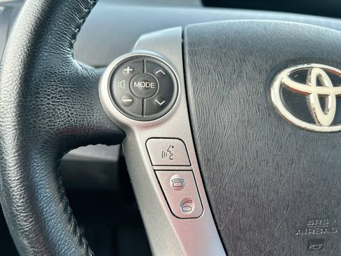Used 2012 Toyota Prius Four FWD image 16