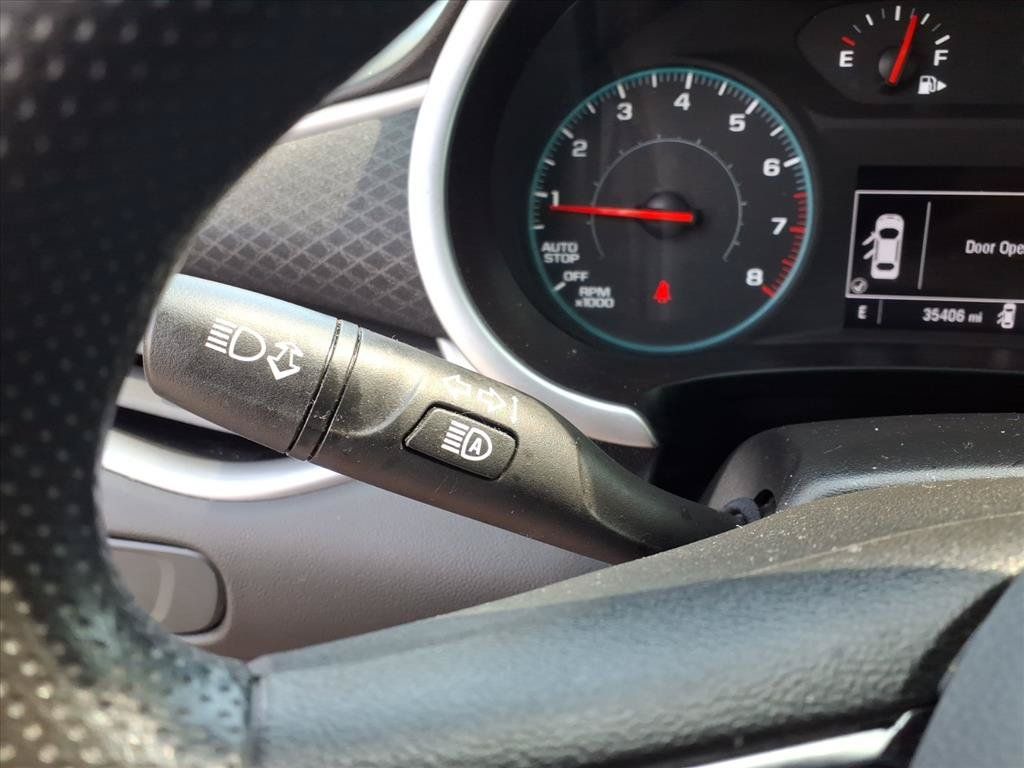 Used 2025 Chevrolet Malibu LT FWD image 18