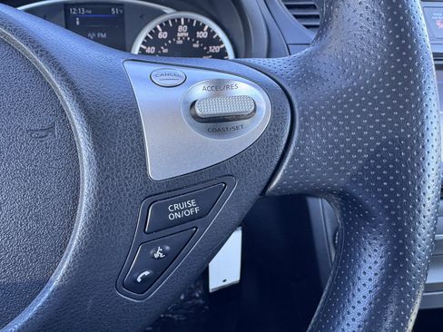 Used 2019 Nissan Sentra S image 29