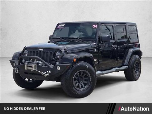 Used 2014 Jeep Wrangler Unlimited Sahara w/ Connectivity Group AWD/4WD image 1
