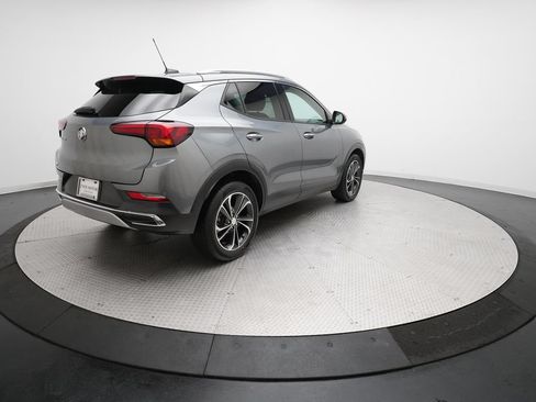 Used 2020 Buick Encore GX Essence FWD image 34