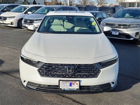 Used 2024 Honda Accord EX image 2