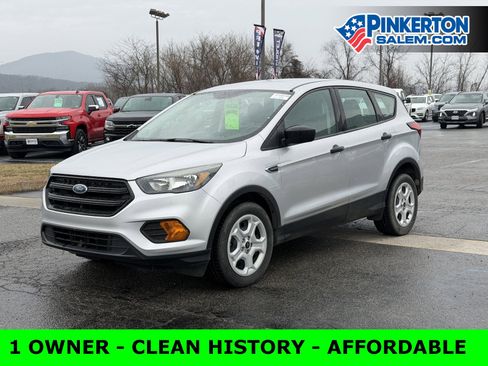 Used 2019 Ford Escape S image 2