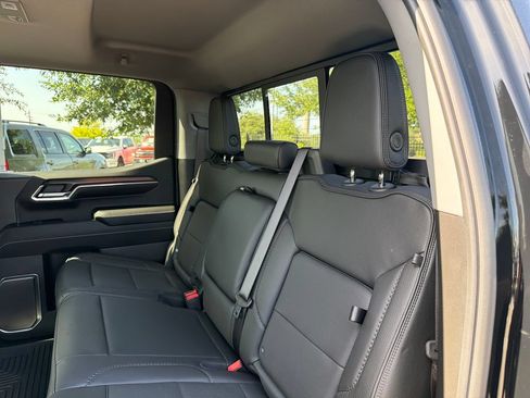 Used 2024 GMC Sierra 1500 Denali w/ Denali Reserve Package AWD/4WD image 35