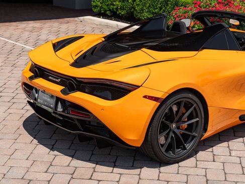 Used 2022 McLaren 720S Performance RWD image 57