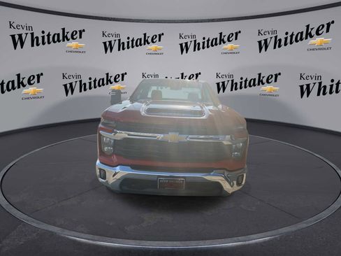 Used 2025 Chevrolet Silverado 2500 LT w/ Convenience Package image 3