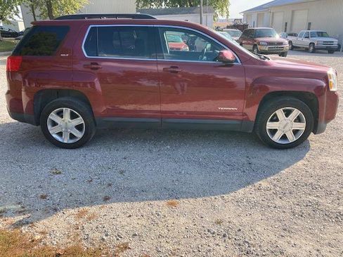 Used 2010 GMC Terrain SLT w/ Cargo Package image 9