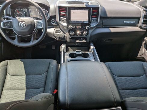 Used 2025 RAM 1500 Big Horn RWD image 14