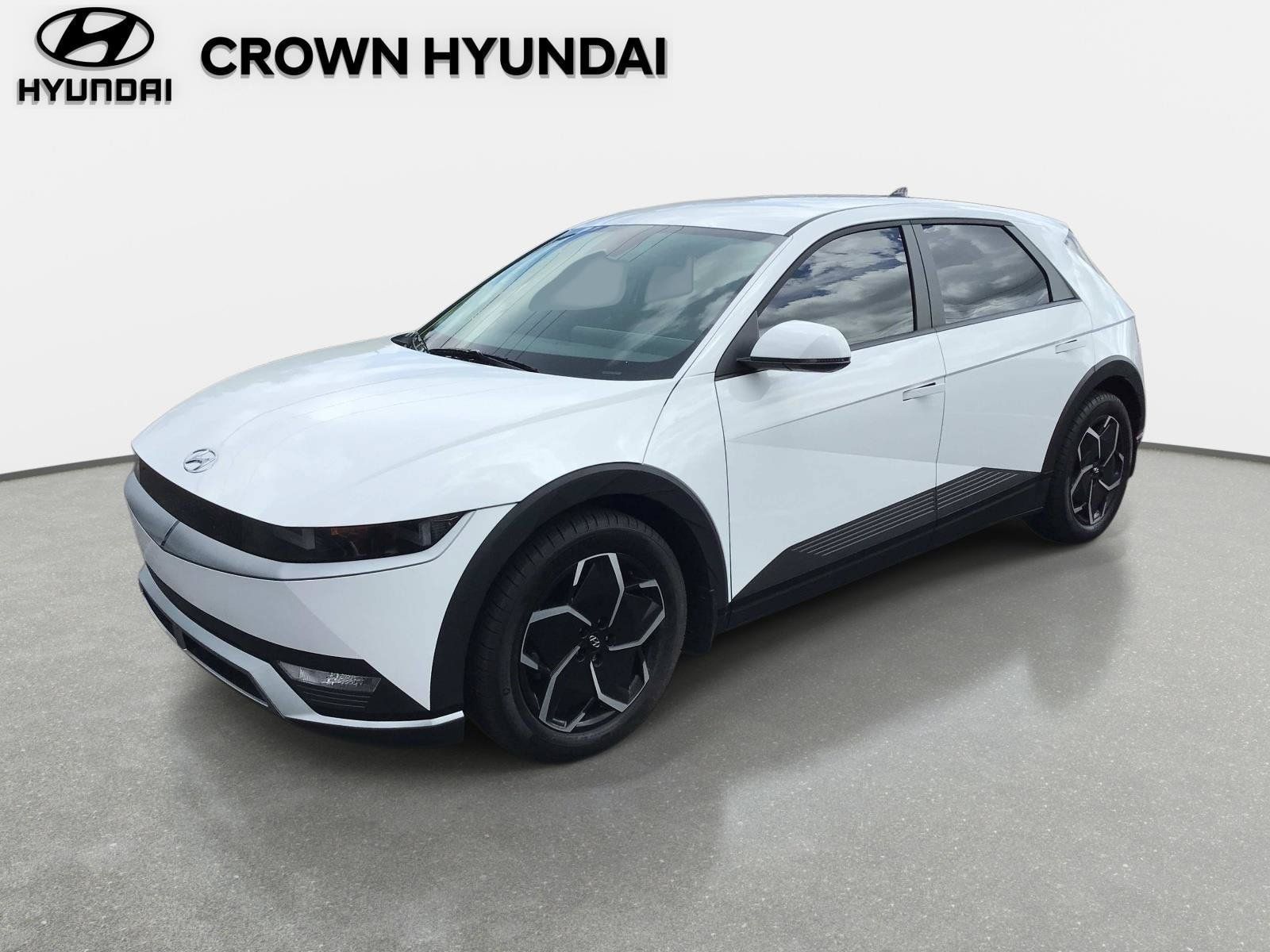 Used 2024 Hyundai Ioniq 5 SE RWD image 1