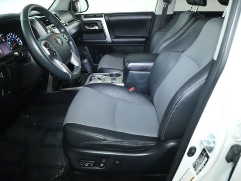 Used 2019 Toyota 4Runner SR5 Premium AWD/4WD image 20