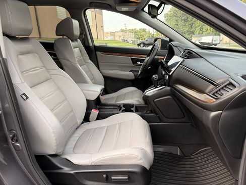 Used 2018 Honda CR-V Touring image 30