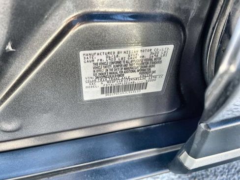 Used 2018 Nissan Kicks SR w/ Premium Package image 33