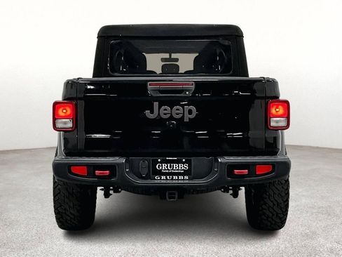 Used 2023 Jeep Gladiator Rubicon w/ Trailer Tow Package AWD/4WD image 5