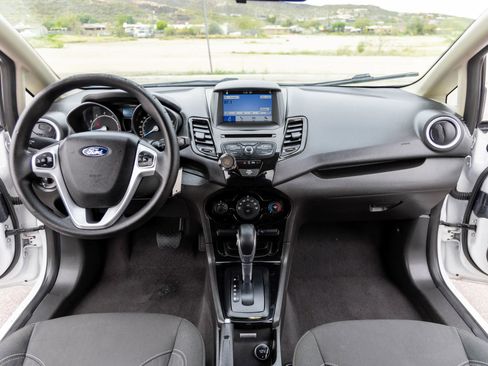 Used 2019 Ford Fiesta SE w/ Equipment Group 201A image 17