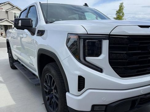 Used 2024 GMC Sierra 1500 Elevation w/ Elevation Premium Package AWD/4WD image 1