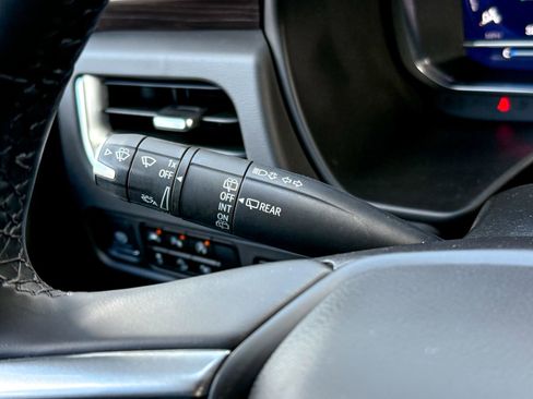 Certified 2024 Chevrolet Suburban Z71 w/ Off-Road Capability Package image 28