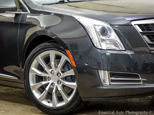 Used 2017 Cadillac XTS Luxury FWD image 3