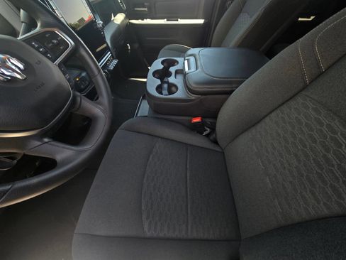New 2026 RAM 2500 Tradesman AWD/4WD image 11