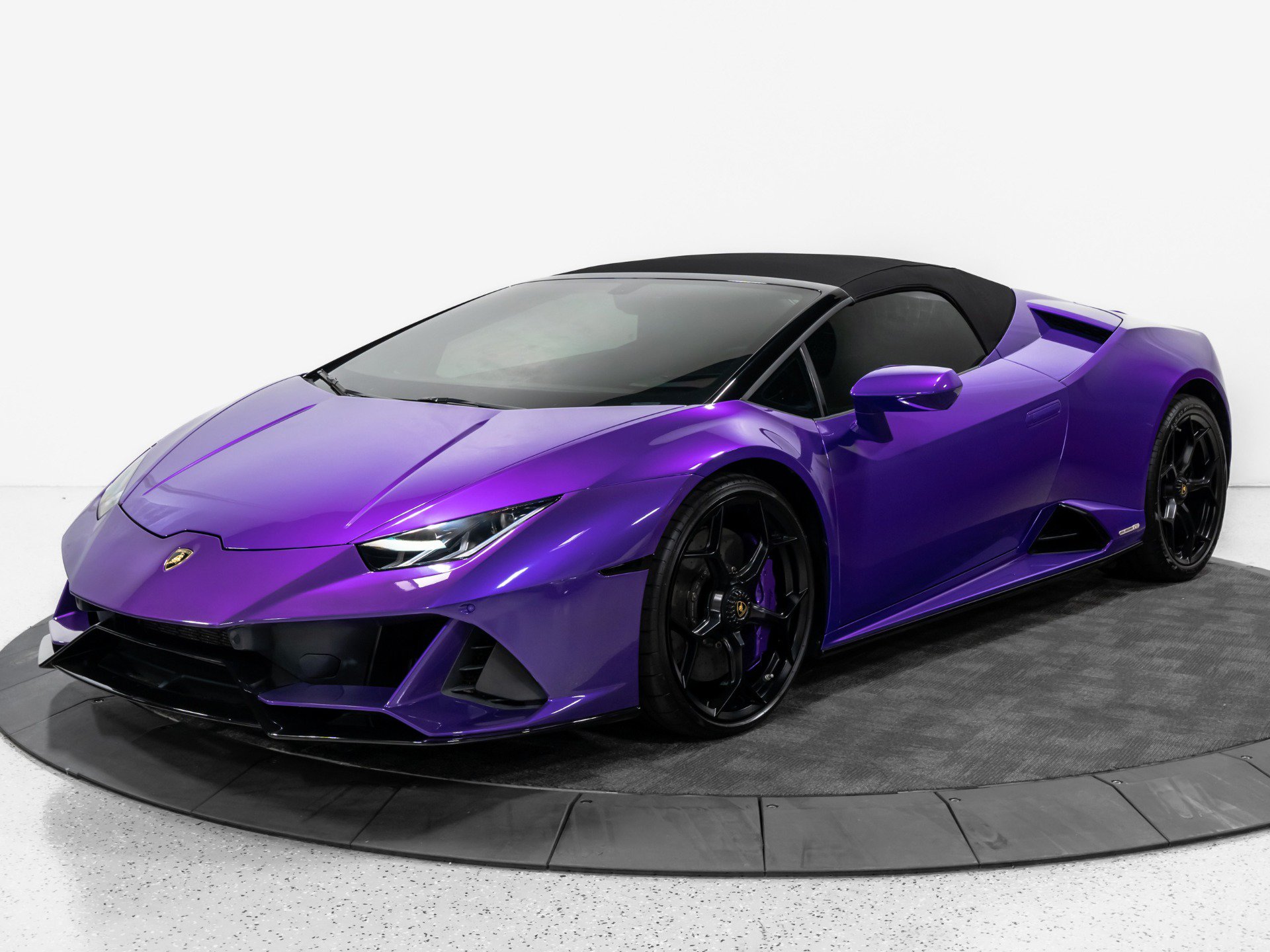 Used 2020 Lamborghini Huracan EVO AWD/4WD image 15