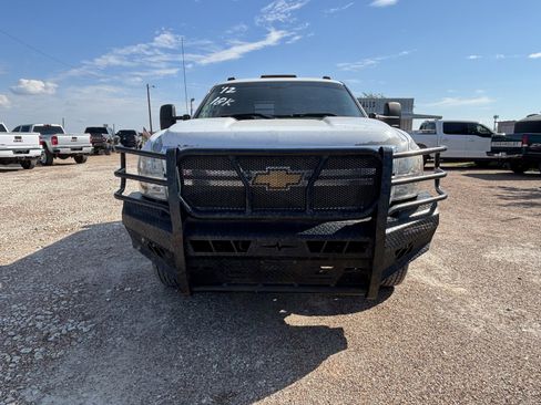 Used 2012 Chevrolet Silverado 3500 W/T w/ Skid Plate Package image 8