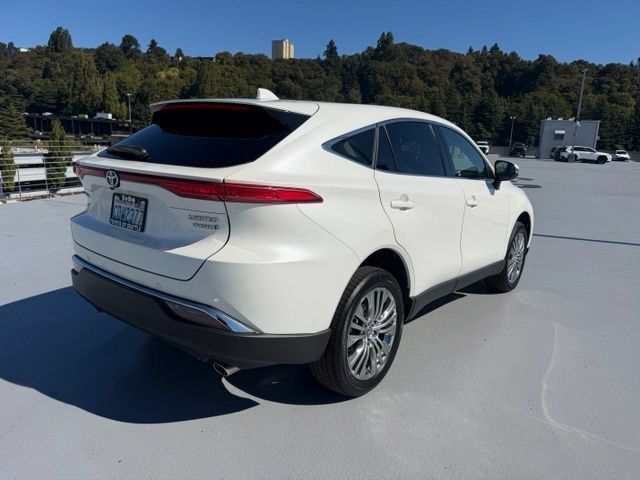 Certified 2022 Toyota Venza Limited w/ Advanced Technology Package AWD/4WD image 5