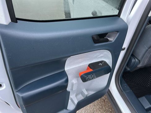 Used 2024 Ford Maverick XLT image 12