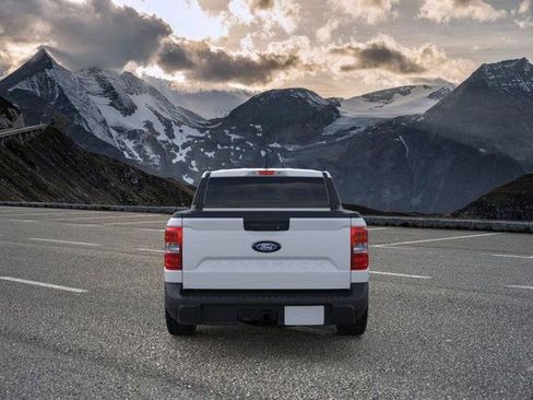 New 2026 Ford Maverick XL image 5