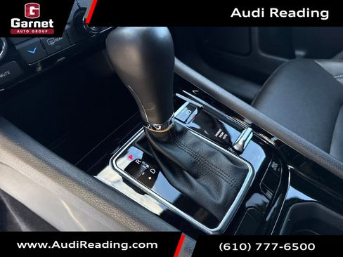 Used 2025 Jeep Compass Limited image 23