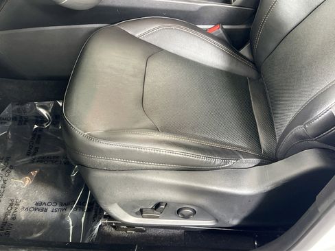 Used 2022 Jeep Compass Limited image 18