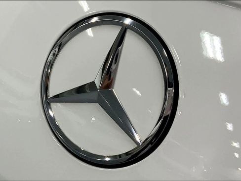 Used 2025 Mercedes-Benz CLA 250 image 9