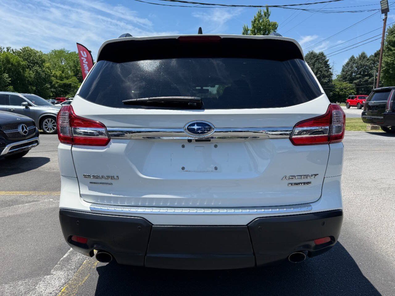 Used 2021 Subaru Ascent Limited w/ Technology Package AWD/4WD image 4