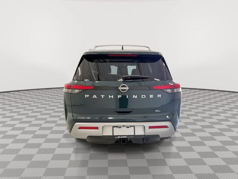 Certified 2025 Nissan Pathfinder SL w/ SL Premium Package FWD image 9
