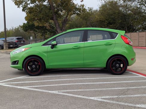 Used 2015 Ford Fiesta Titanium image 7