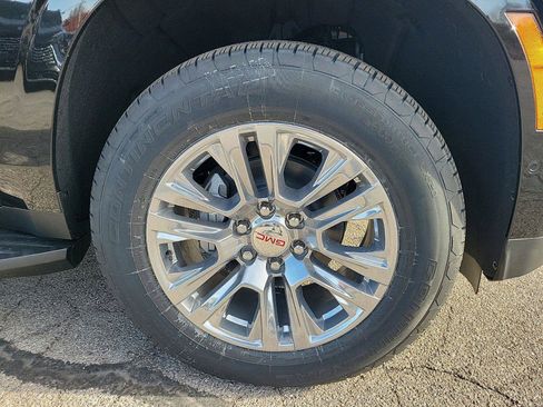 New 2026 GMC Yukon Denali image 5
