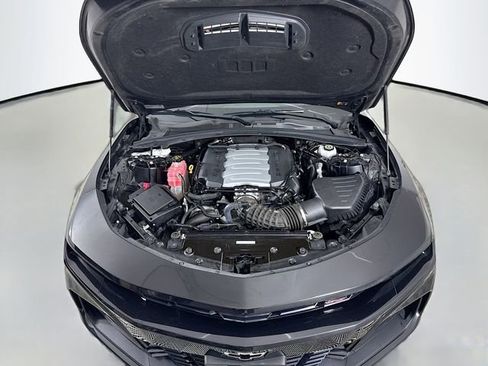 Used 2019 Chevrolet Camaro SS image 21