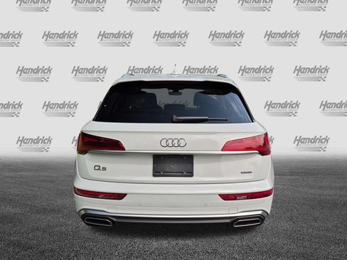 Used 2023 Audi Q5 2.0T Prestige w/ Prestige Package AWD/4WD image 7
