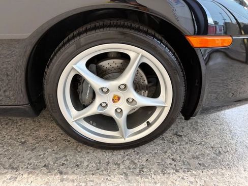 Used 2002 Porsche 911 Carrera RWD image 36