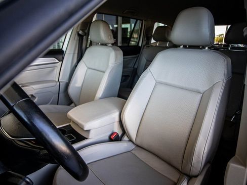 Used 2018 Volkswagen Atlas SE image 27