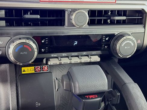 New 2026 Toyota 4Runner TRD Off-Road Premium image 19