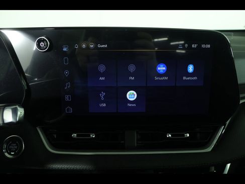 New 2026 Chevrolet Equinox LT FWD image 17
