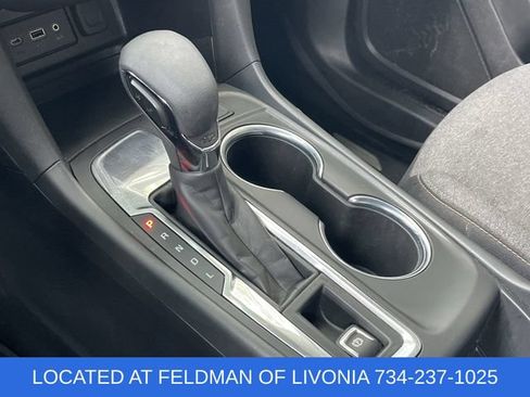 Used 2023 Chevrolet Equinox LT FWD image 15