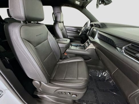 Used 2022 GMC Yukon Denali AWD/4WD image 29