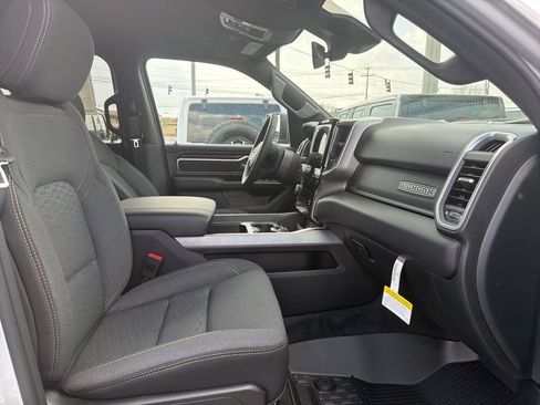 New 2026 RAM 1500 Big Horn AWD/4WD image 18